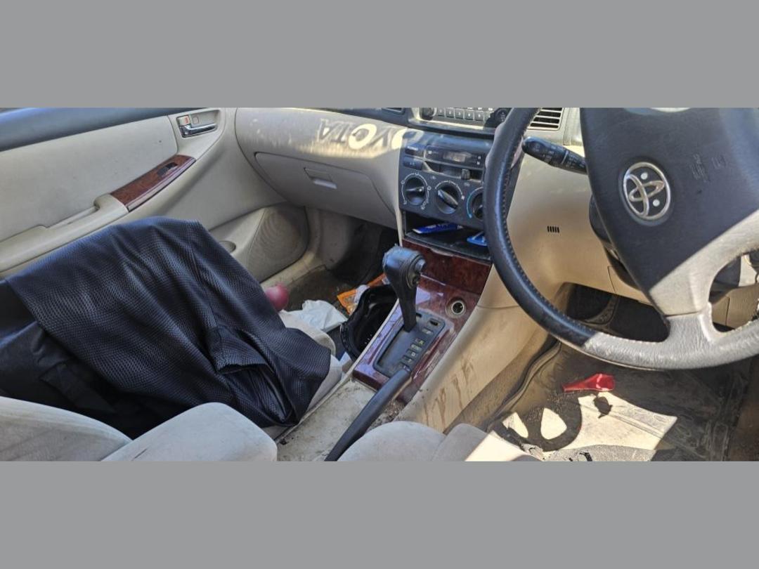 Photo '4' of Toyota Corolla GLX