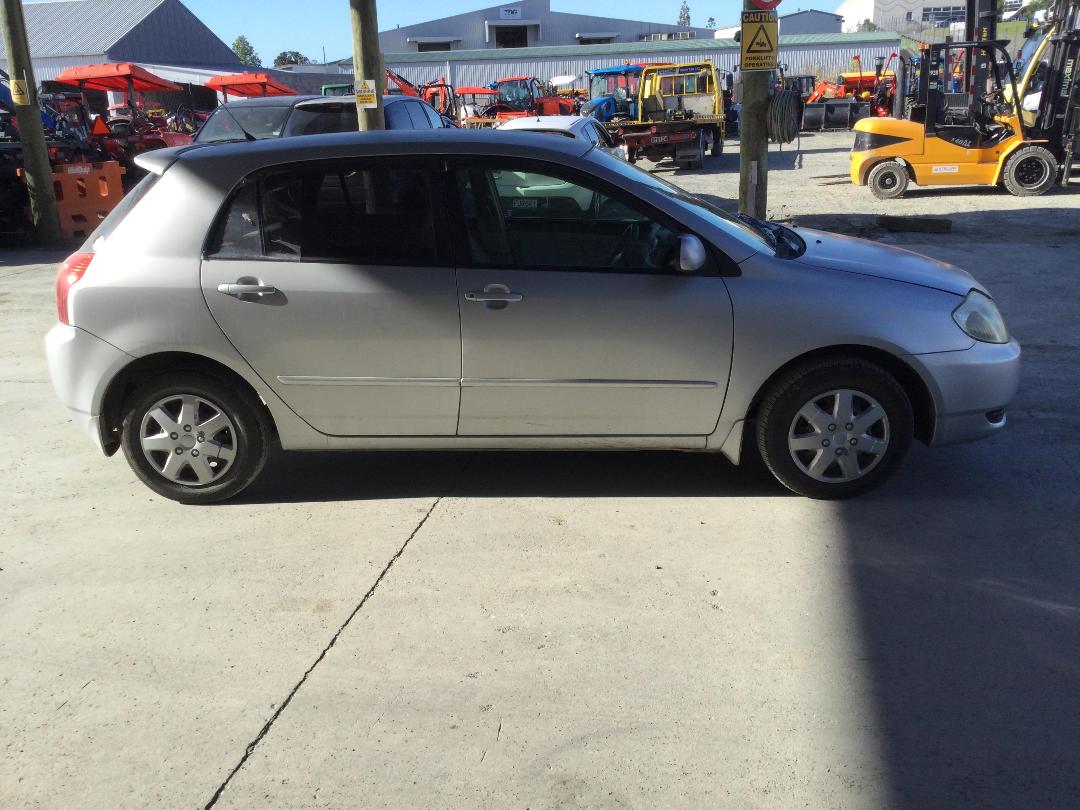 Photo '7' of Toyota Corolla Runx