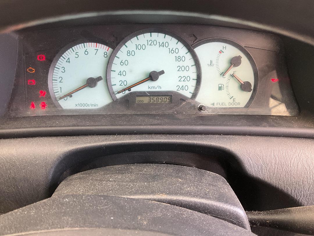 Photo '24' of Toyota Corolla GL