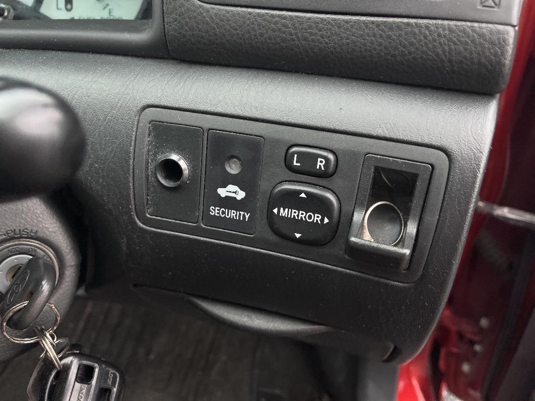 Photo '26' of Toyota Corolla GL