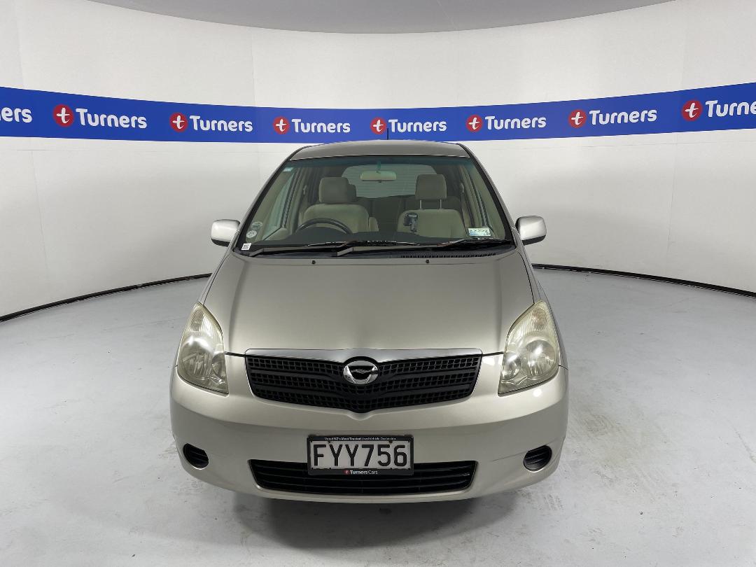 Photo '2' of Toyota Corolla Spacio