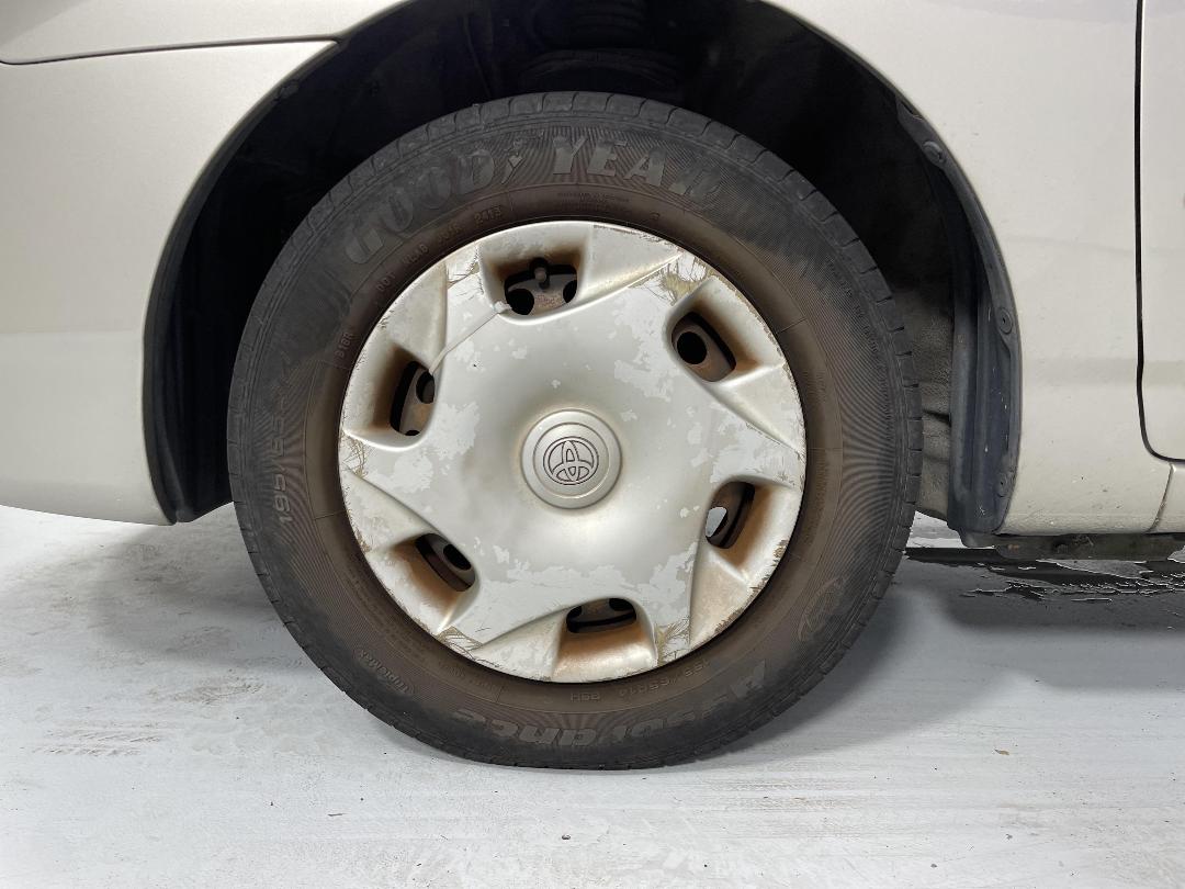 Photo '10' of Toyota Corolla Spacio