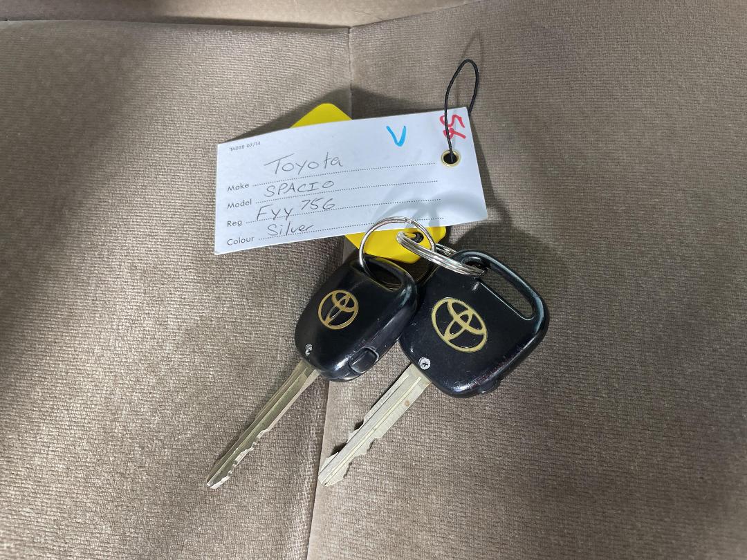 Photo '22' of Toyota Corolla Spacio