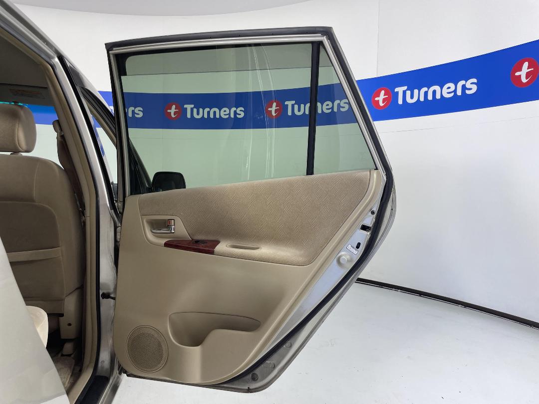 Photo '19' of Toyota Corolla Spacio