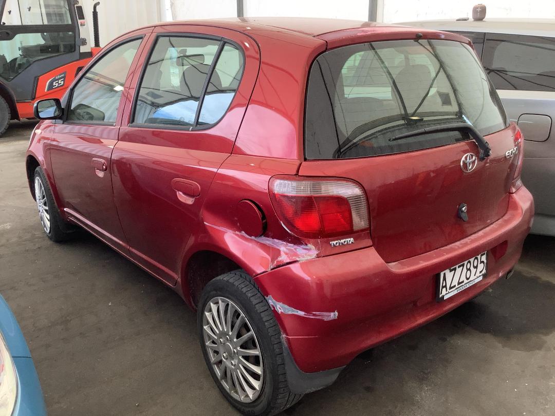 Photo '5' of Toyota Echo Photo '5' of Toyota Echo