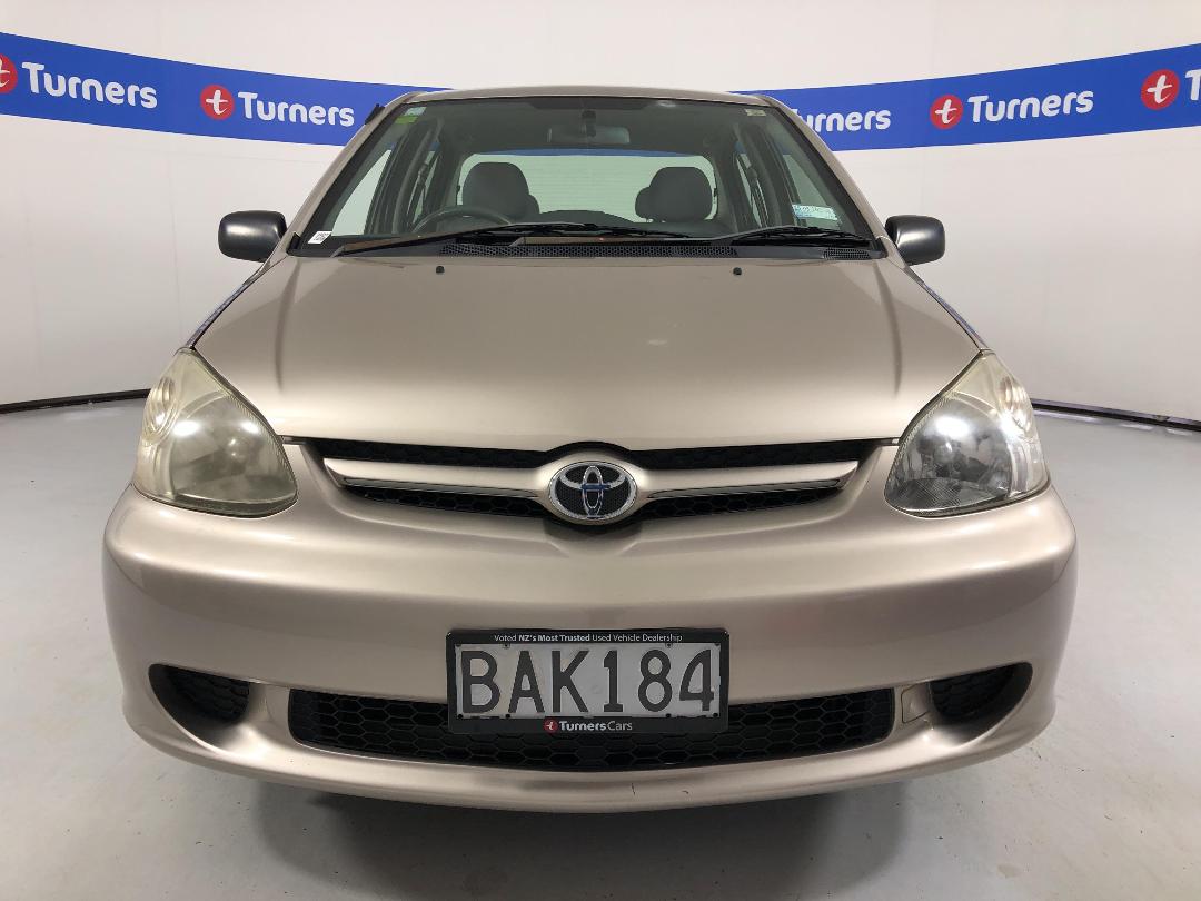 Photo '2' of Toyota Echo
