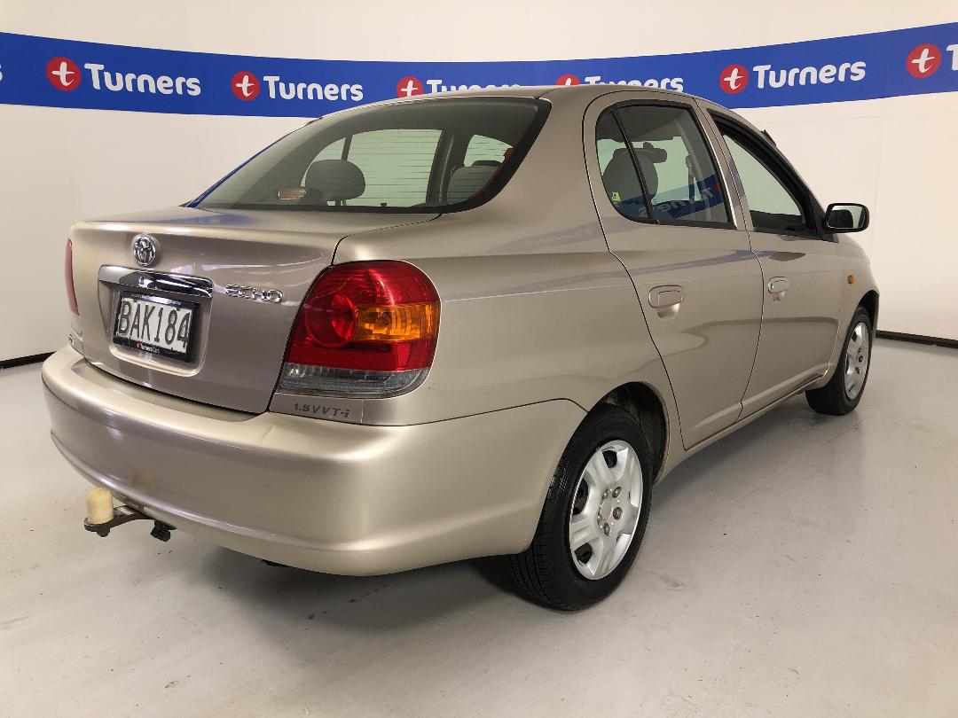 Photo '7' of Toyota Echo