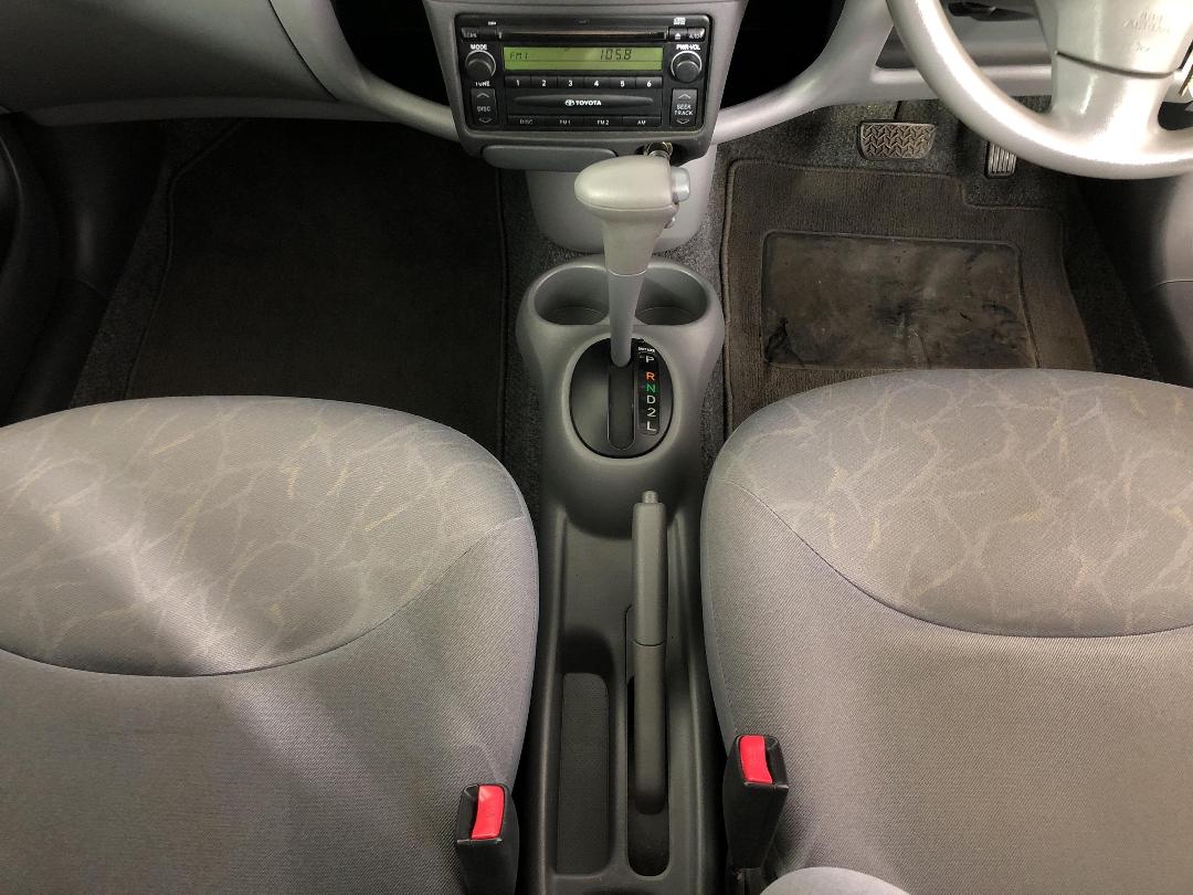 Photo '18' of Toyota Echo