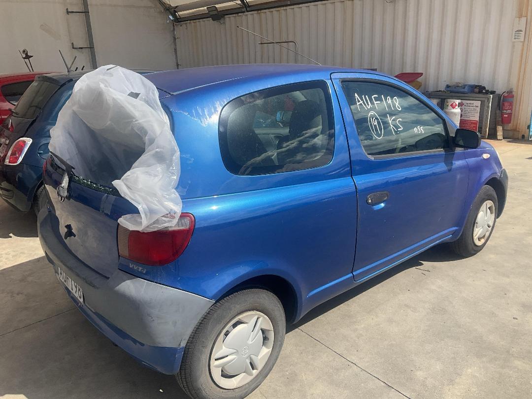 Photo '6' of Toyota Echo