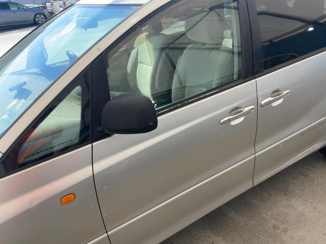 Photo '9' of Toyota Estima