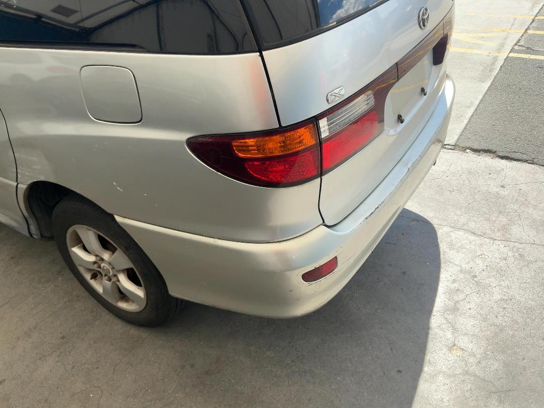 Photo '12' of Toyota Estima