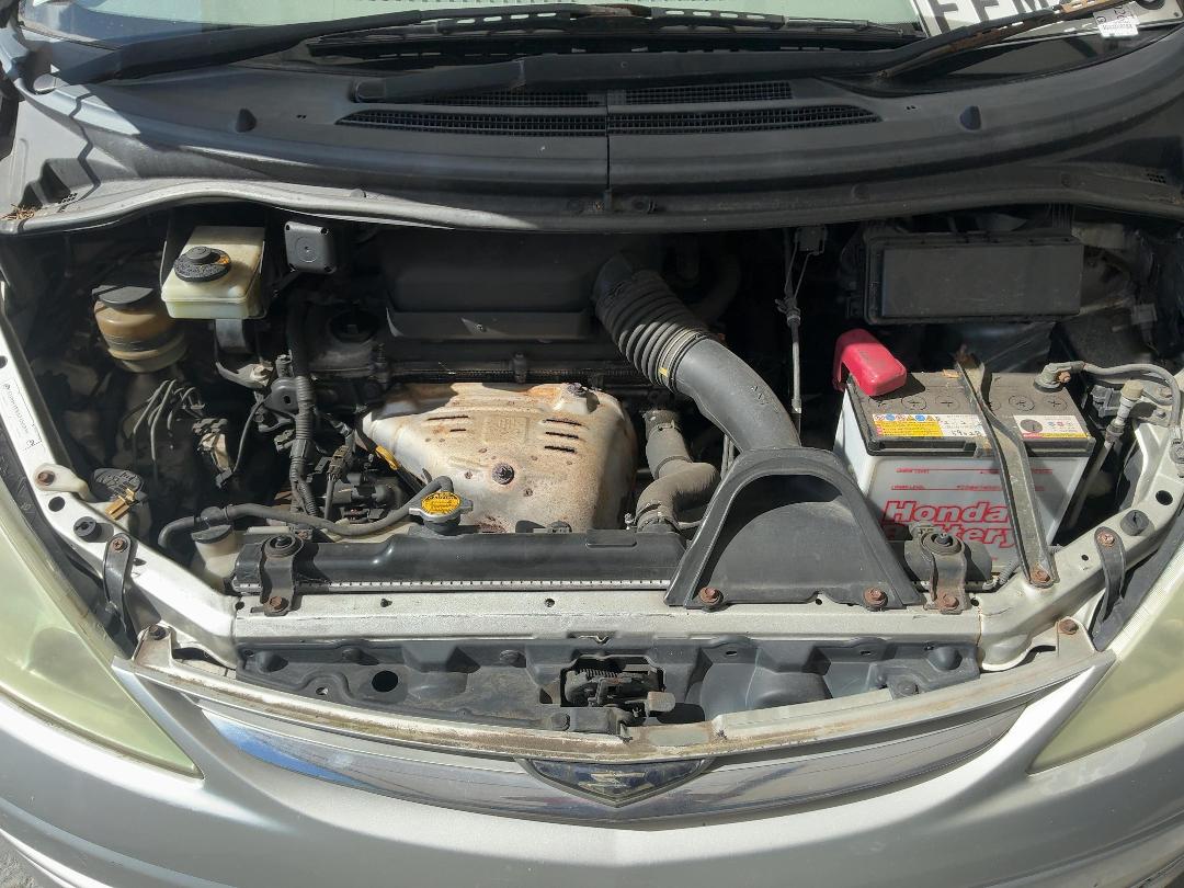 Photo '18' of Toyota Estima