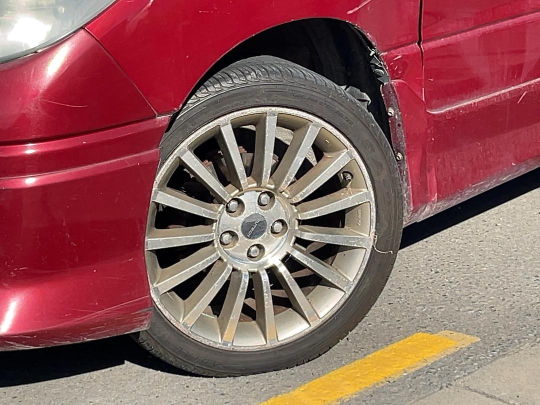 Photo '7' of Toyota Estima Aeras