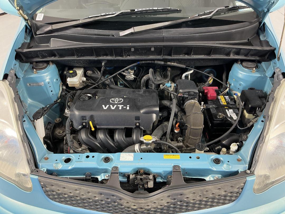 Photo '13' of Toyota Funcargo