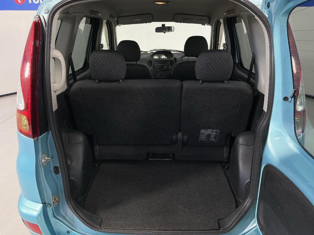 Photo '14' of Toyota Funcargo