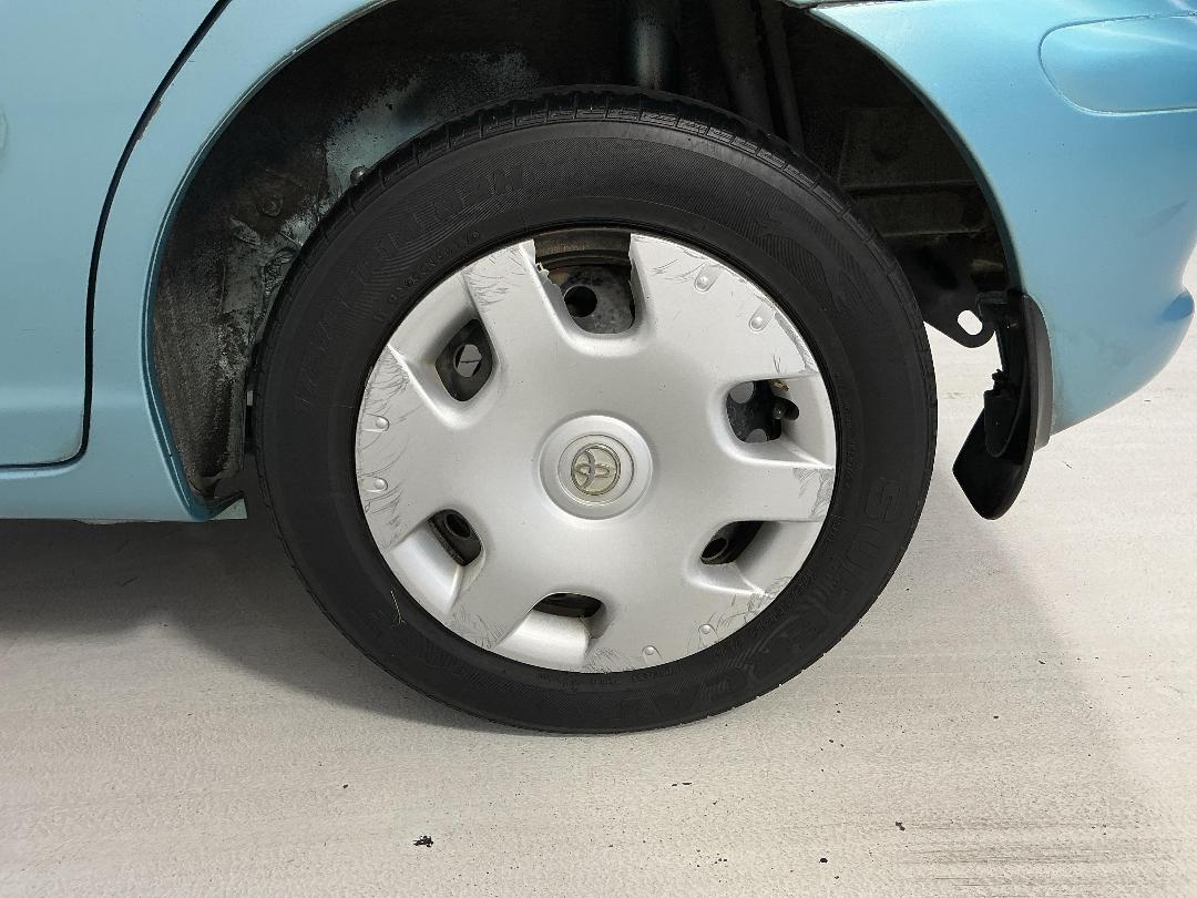 Photo '11' of Toyota Funcargo