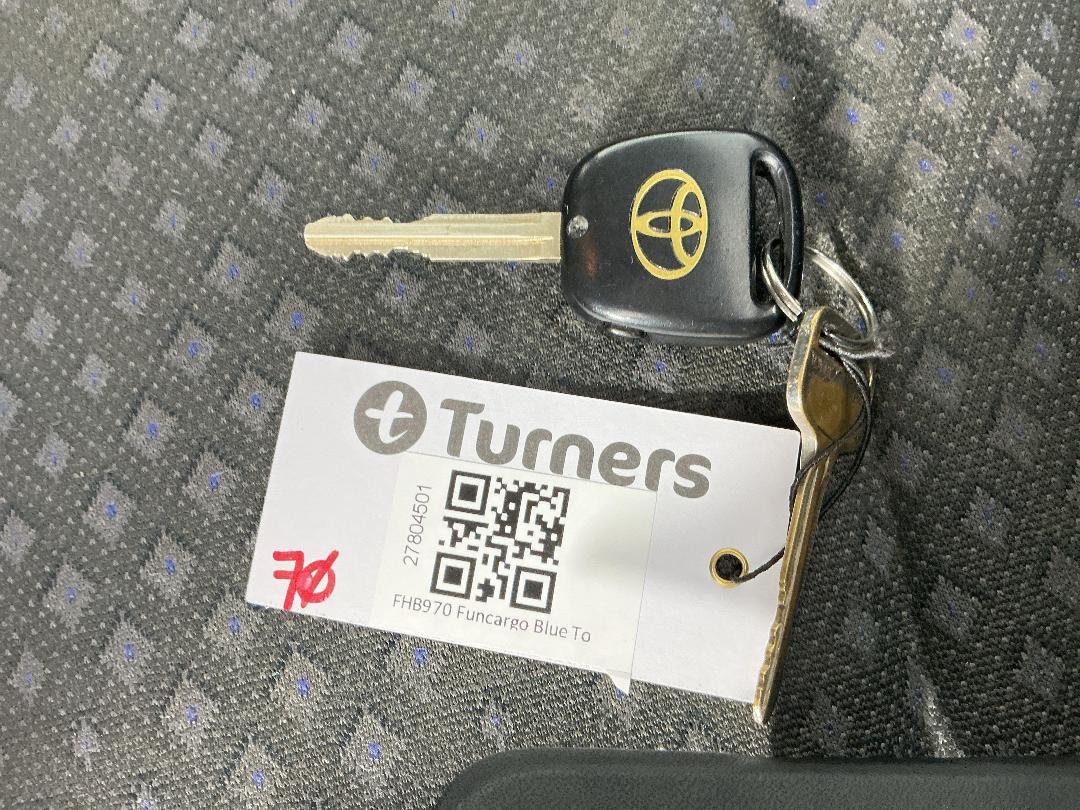 Photo '22' of Toyota Funcargo