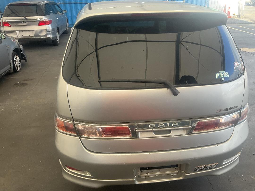Photo '13' of Toyota Gaia Photo '13' of Toyota Gaia