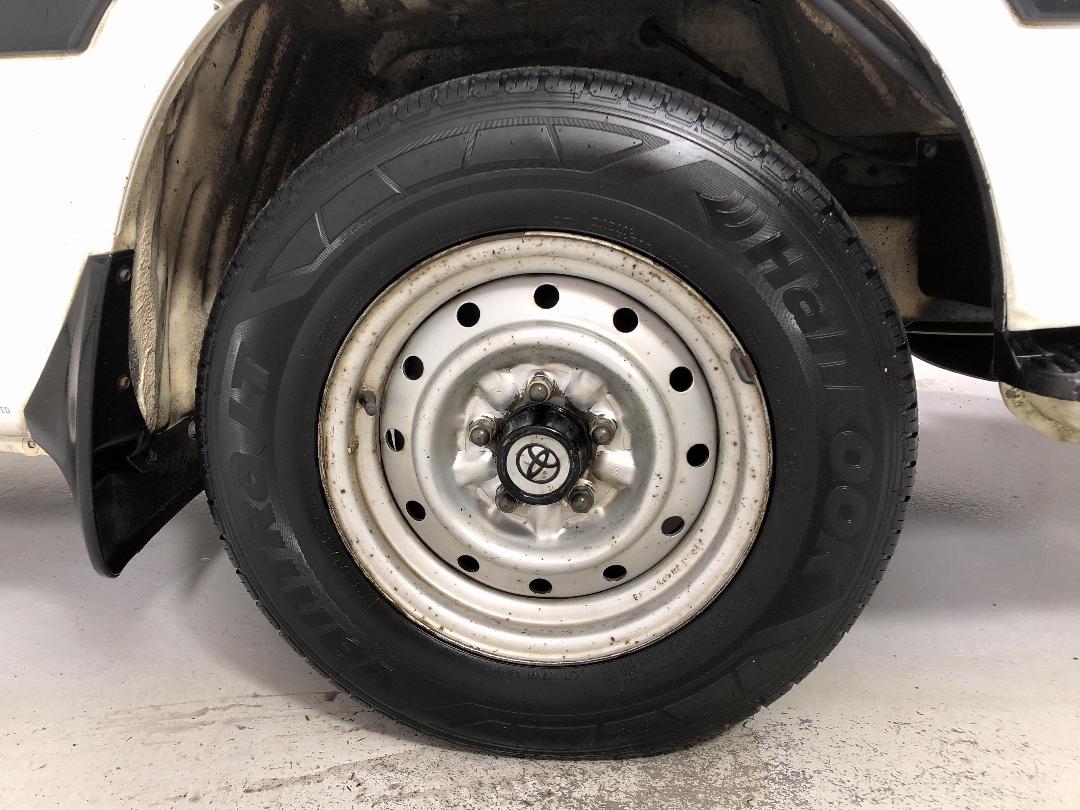 Photo '9' of Toyota Hiace Photo '9' of Toyota Hiace