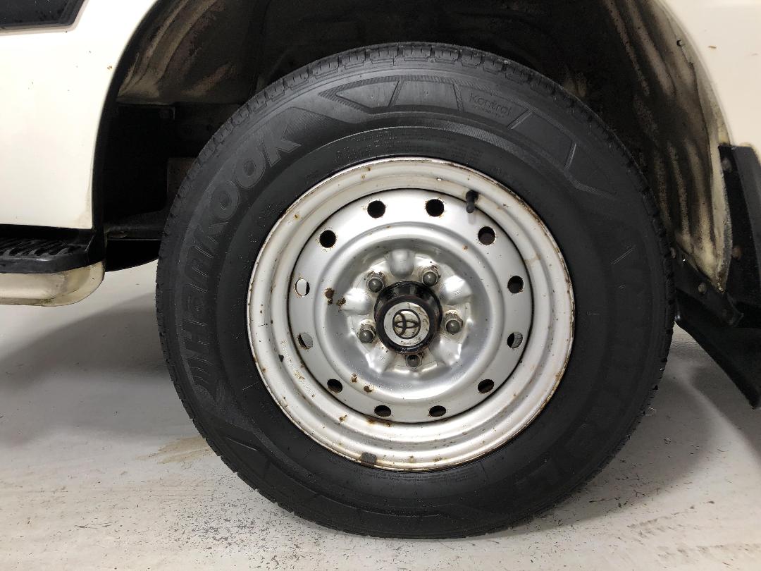 Photo '10' of Toyota Hiace Photo '10' of Toyota Hiace