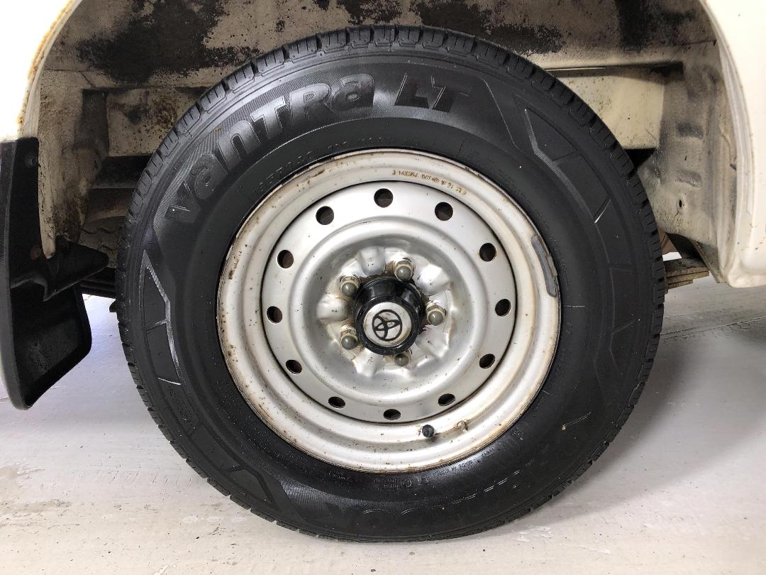 Photo '12' of Toyota Hiace Photo '12' of Toyota Hiace