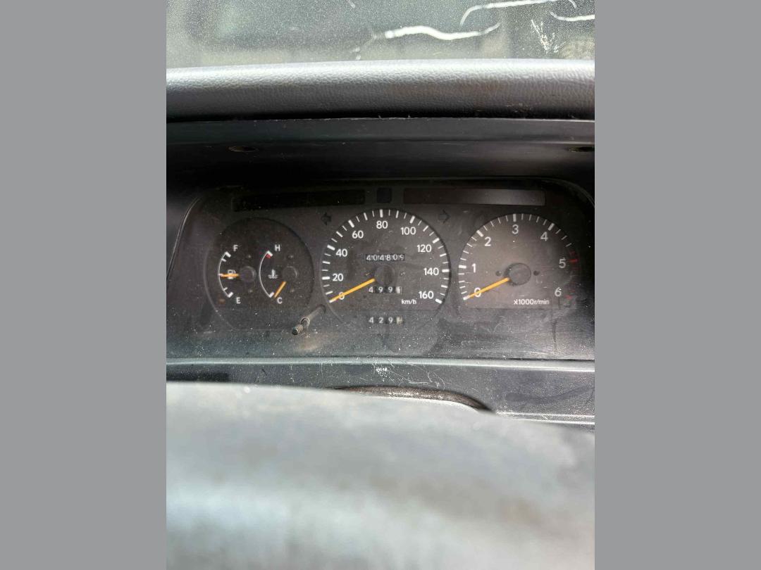 Photo '7' of Toyota Hiace ZR Photo '7' of Toyota Hiace ZR