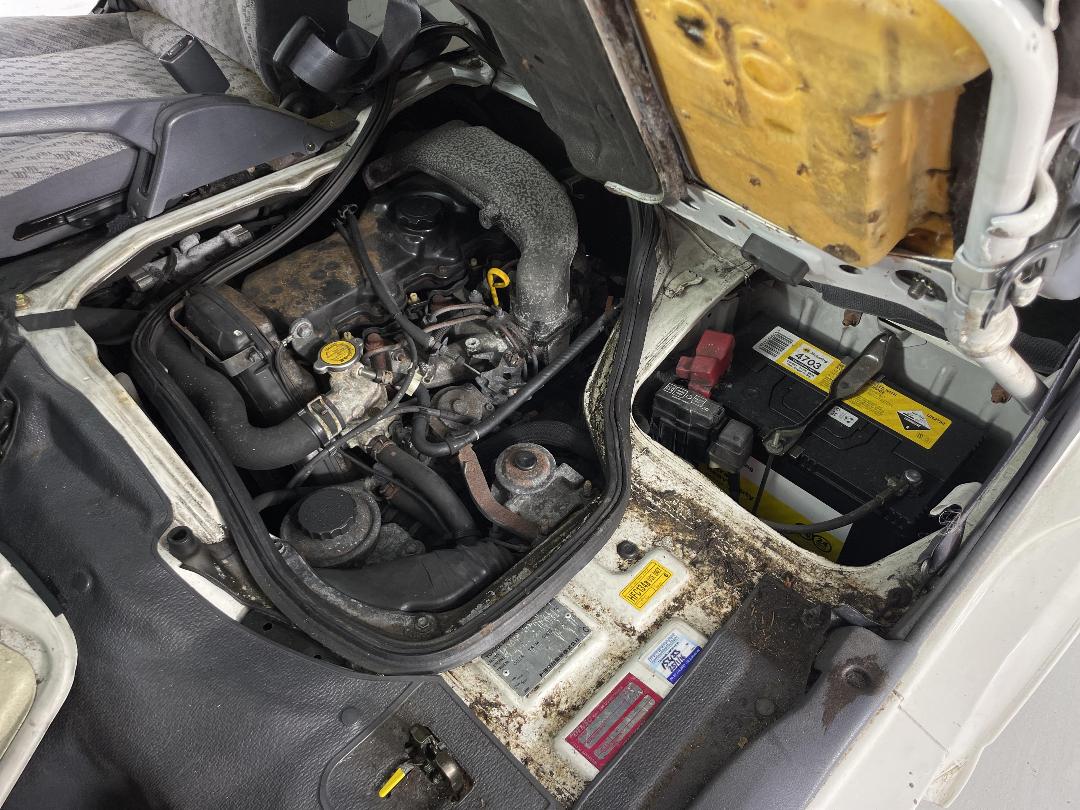 Photo '13' of Toyota Hiace