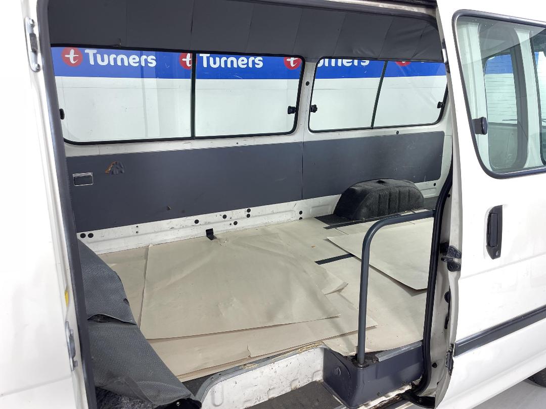 Photo '19' of Toyota Hiace