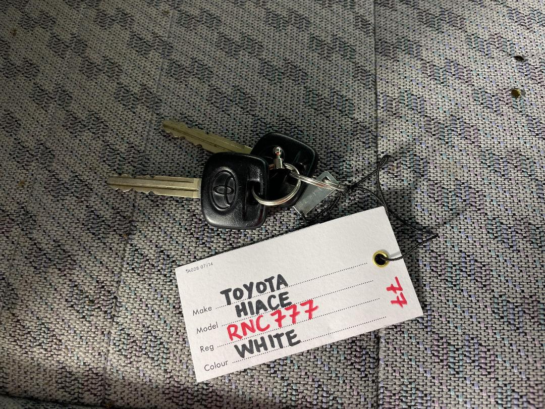 Photo '21' of Toyota Hiace