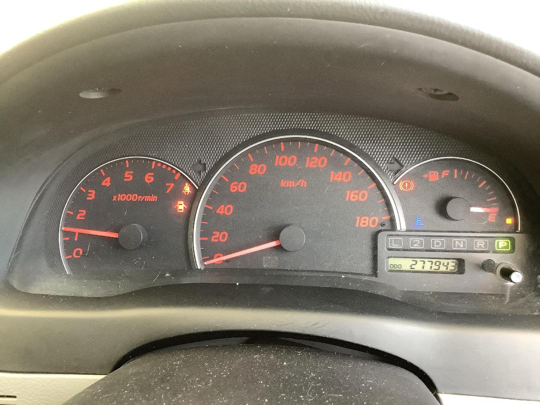 Photo '17' of Toyota Ipsum Photo '17' of Toyota Ipsum