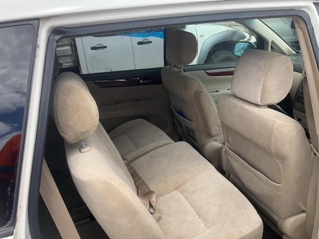 Photo '22' of Toyota Ipsum Photo '22' of Toyota Ipsum