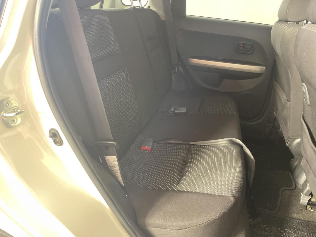 Used Toyota IST 2002 North Shore at Turners Cars 26323449 Turners