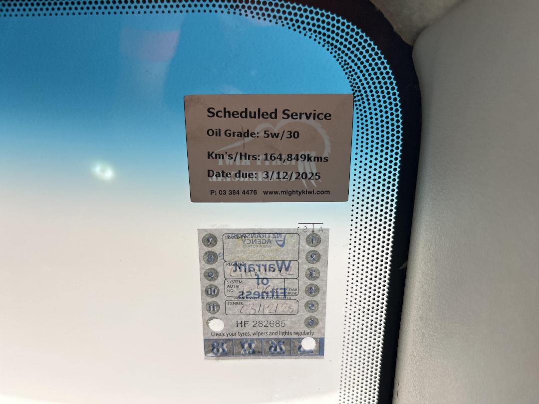 Photo '23' of Toyota IST