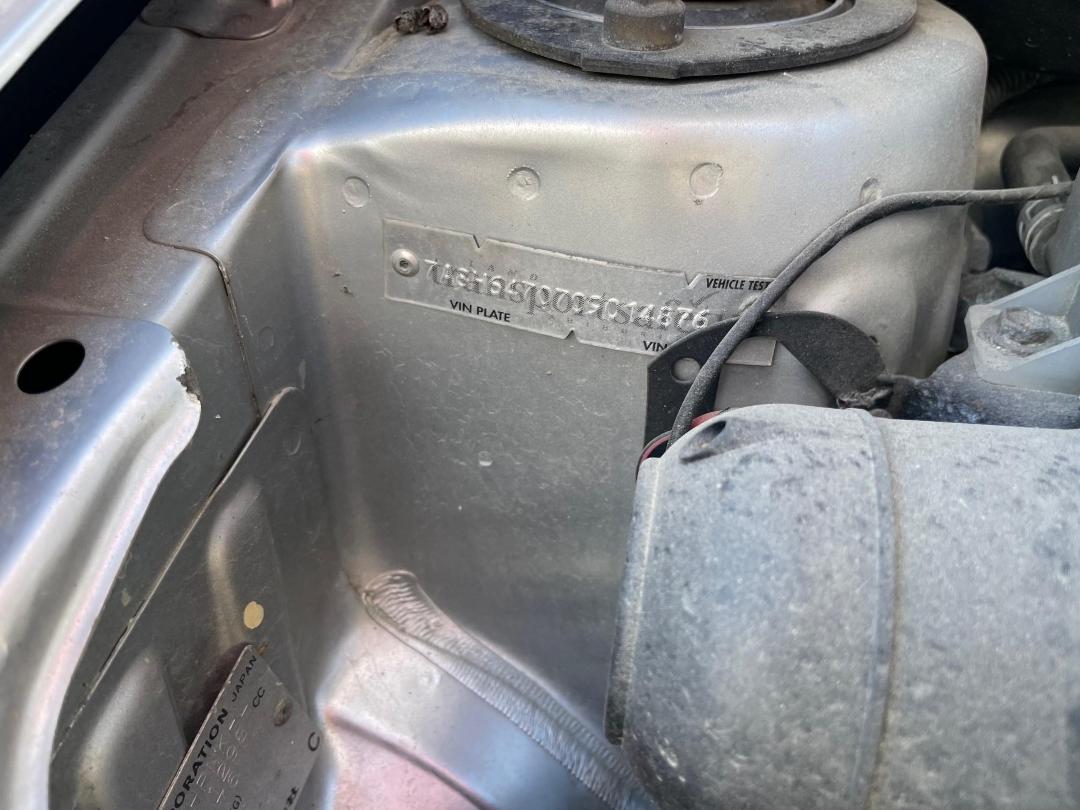 Photo '9' of Toyota IST Photo '9' of Toyota IST