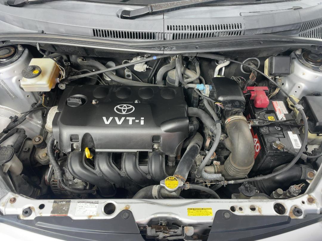 Photo '13' of Toyota IST Photo '13' of Toyota IST