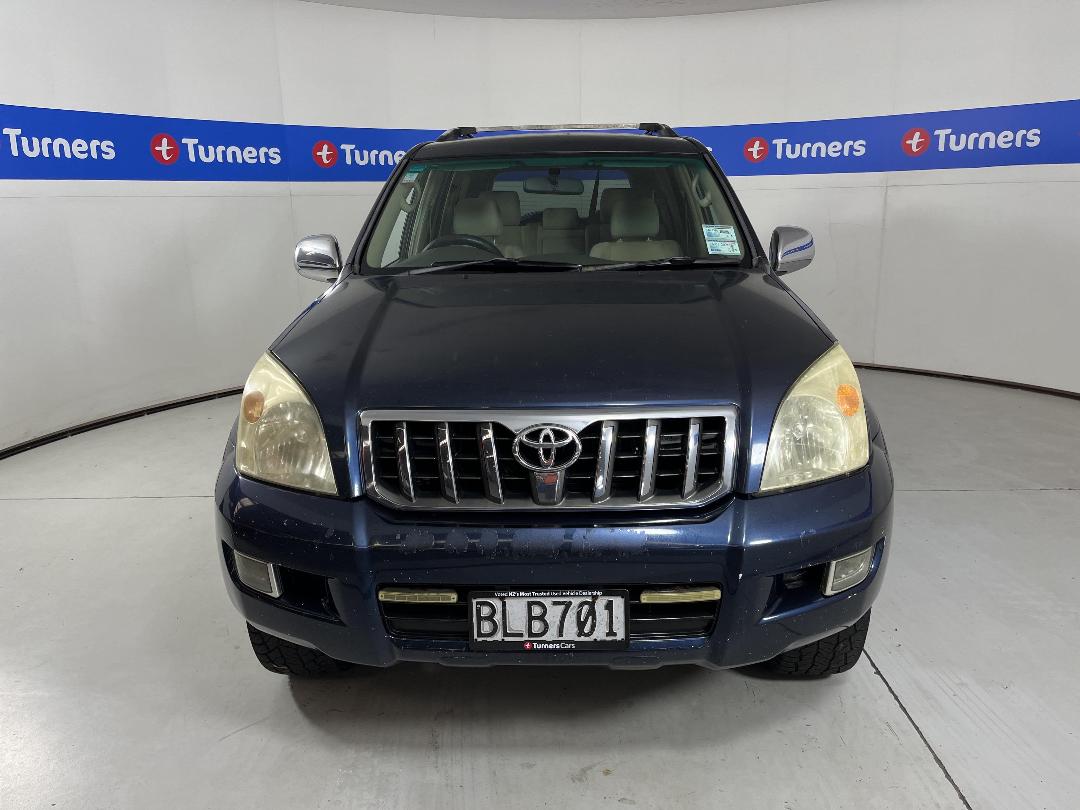 Photo '2' of Toyota Landcruiser Prado