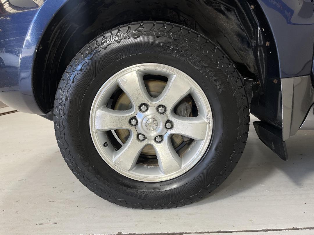 Photo '10' of Toyota Landcruiser Prado