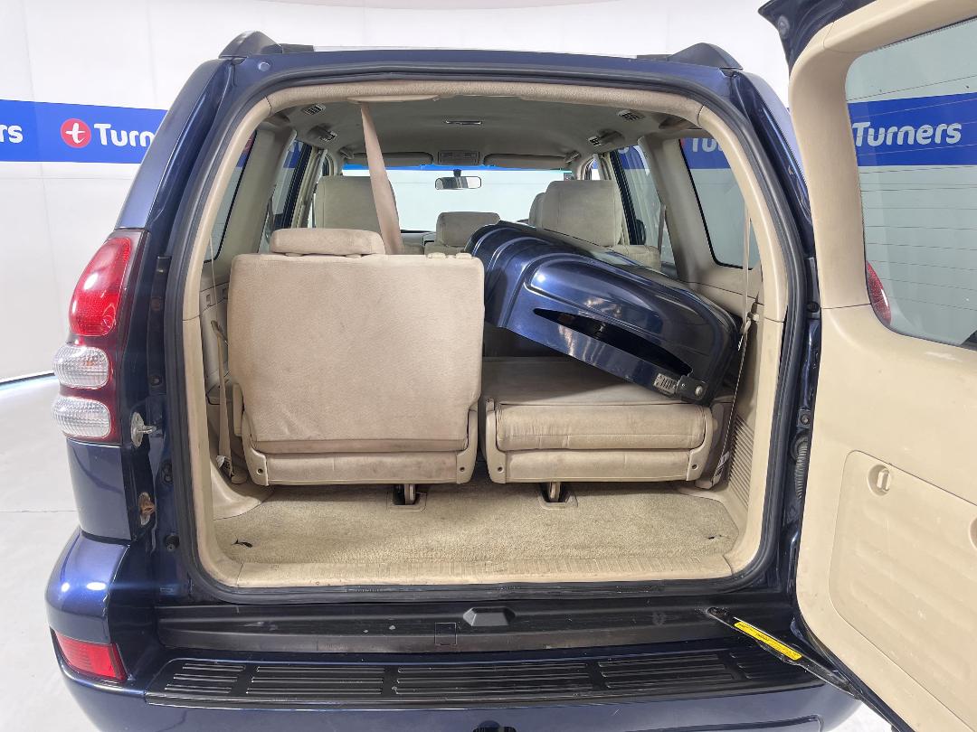 Photo '14' of Toyota Landcruiser Prado