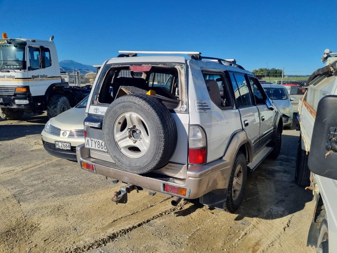 Photo '7' of Toyota Landcruiser Prado T VX WGN5 Photo '7' of Toyota Landcruiser Prado T VX WGN5