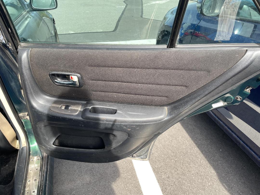 Photo '16' of Toyota Lexus IS 200 Photo '16' of Toyota Lexus IS 200