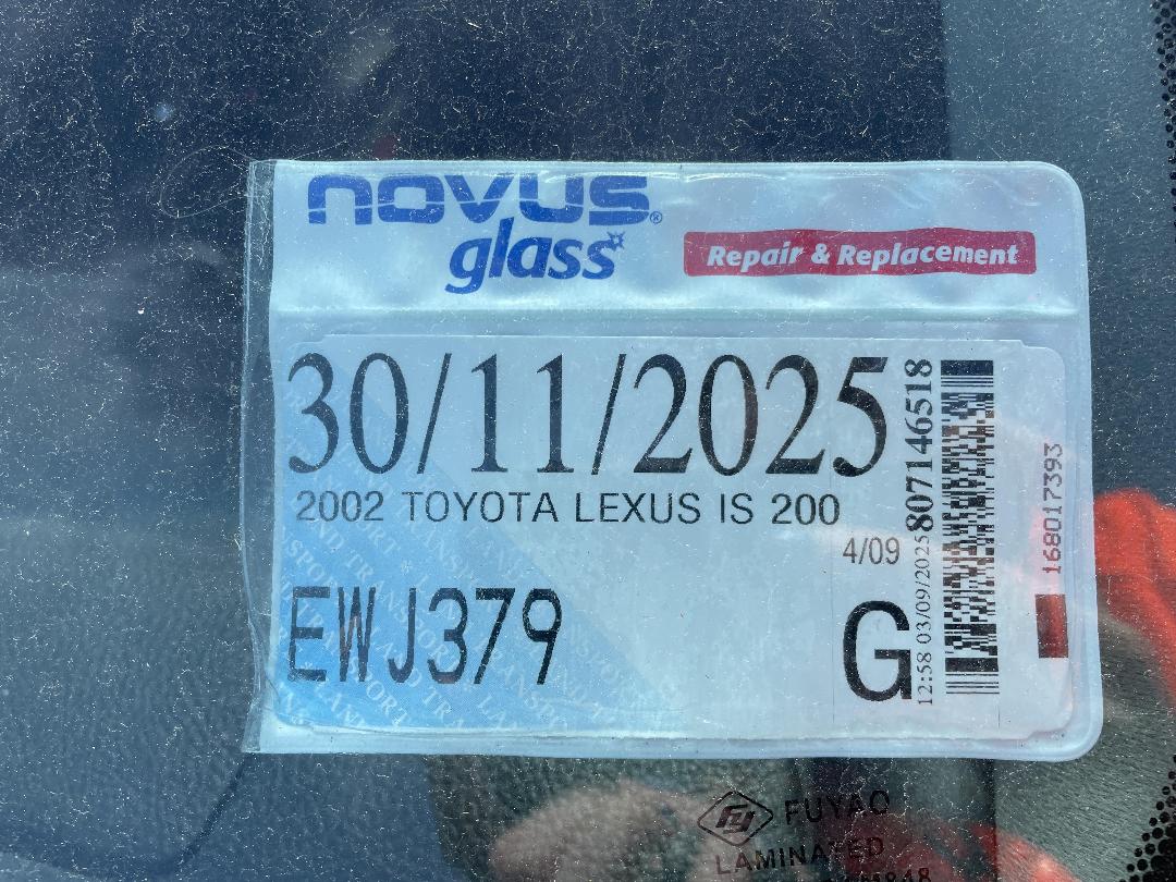 Photo '20' of Toyota Lexus IS 200 Photo '20' of Toyota Lexus IS 200