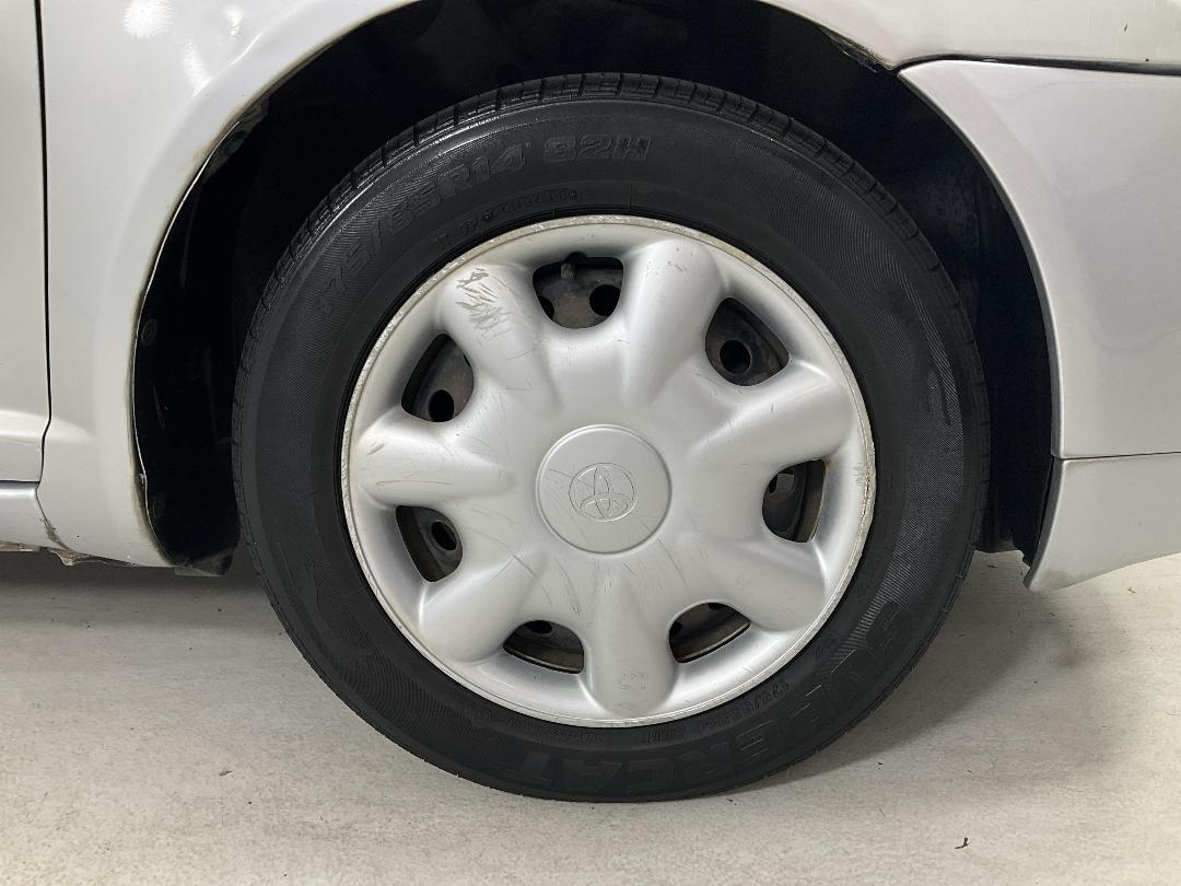 Photo '9' of Toyota Platz