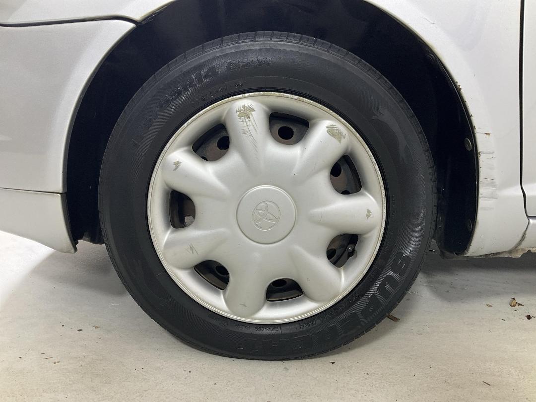 Photo '10' of Toyota Platz