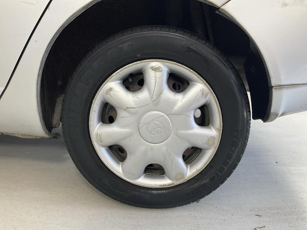 Photo '11' of Toyota Platz