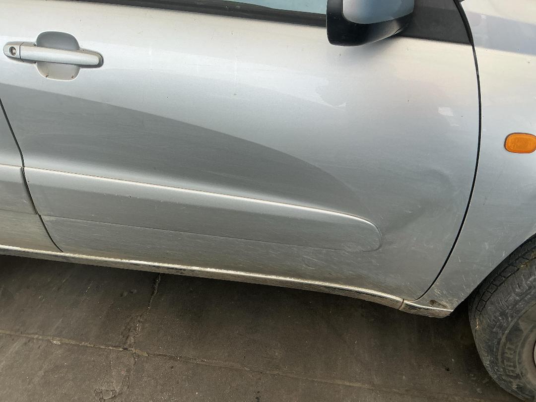 Photo '3' of Toyota Rav4 L Photo '3' of Toyota Rav4 L