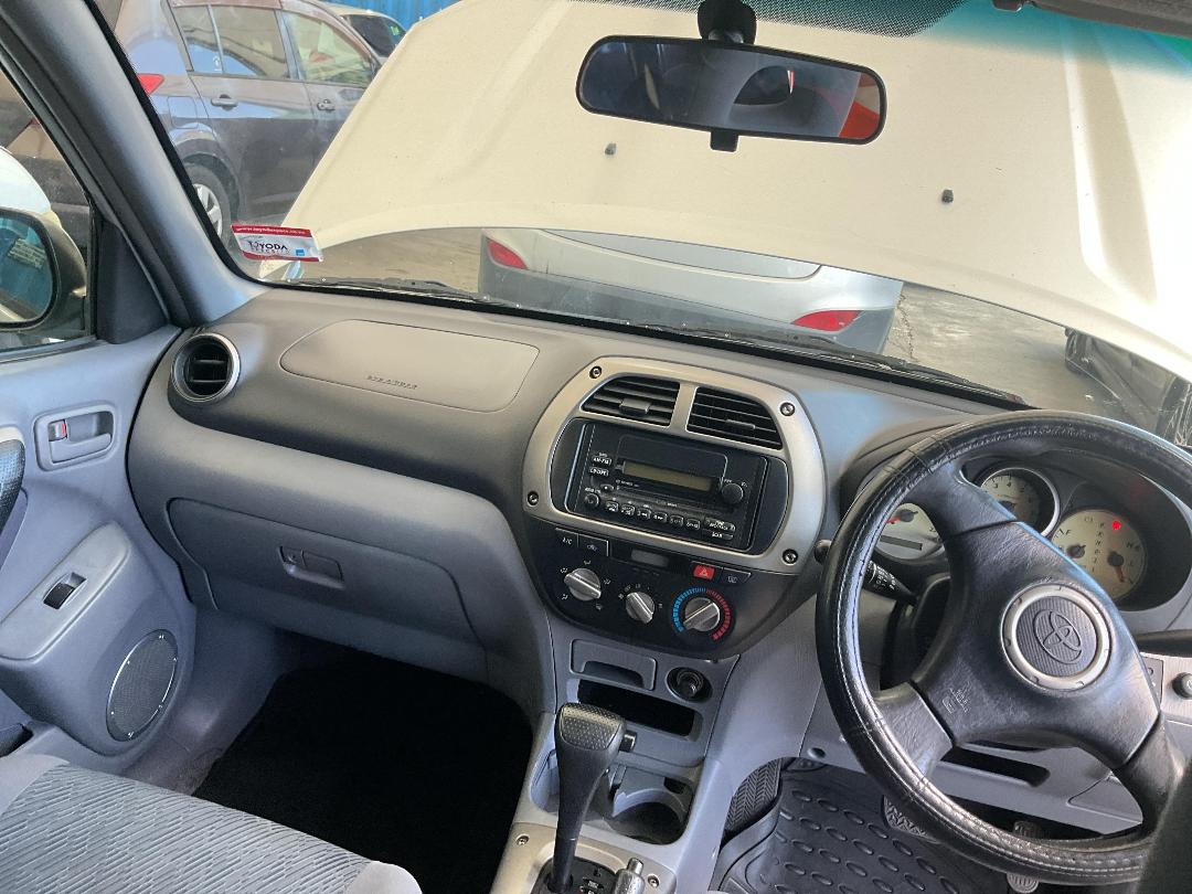 Photo '22' of Toyota Rav4 Photo '22' of Toyota Rav4