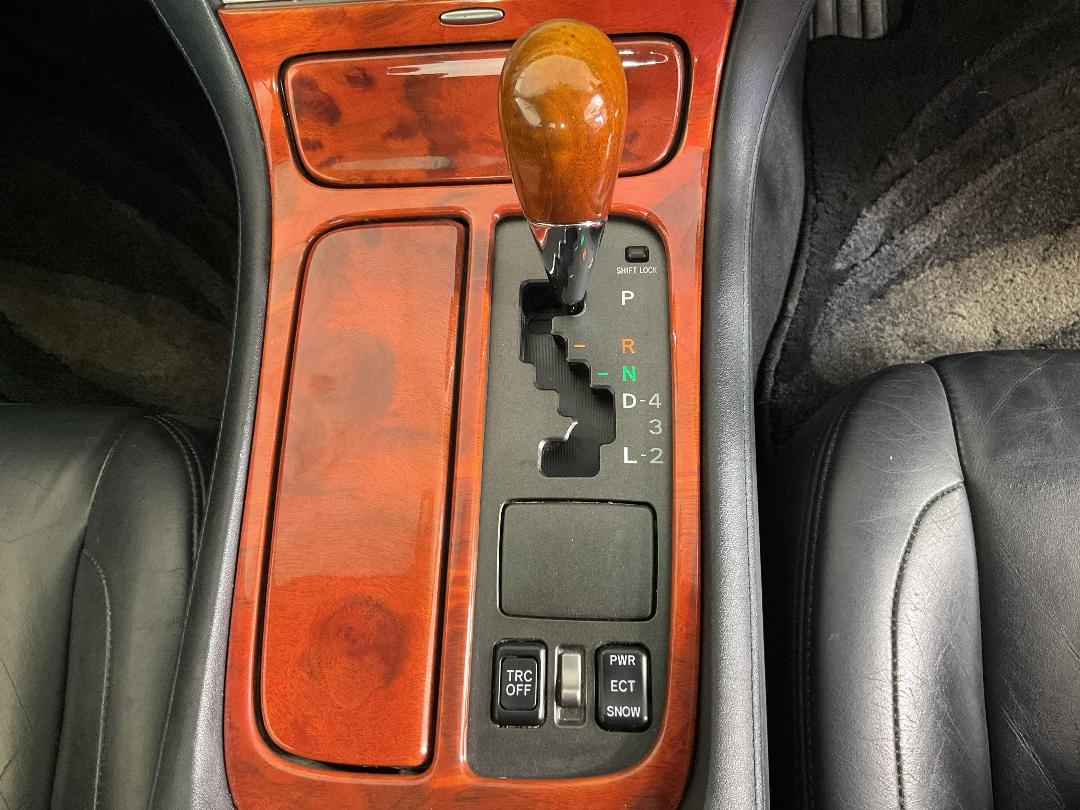 Photo '18' of Toyota Soarer Photo '18' of Toyota Soarer