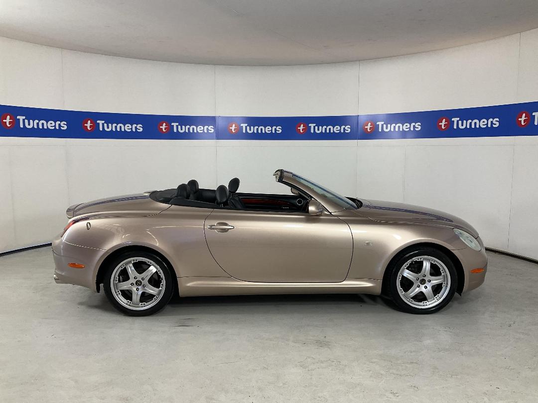 Photo '31' of Toyota Soarer Photo '31' of Toyota Soarer