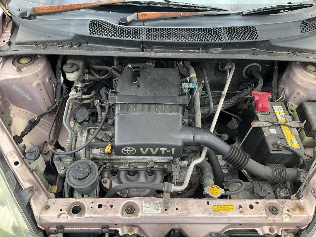 Photo '2' of Toyota Vitz Photo '2' of Toyota Vitz