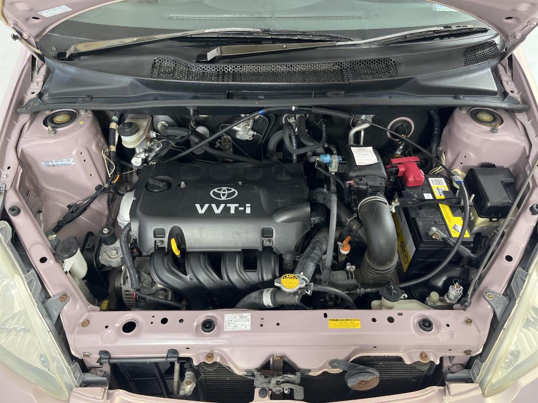 Photo '13' of Toyota Vitz Photo '13' of Toyota Vitz